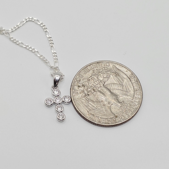 Dainty Moissanite S925 Solid Silver Cross Pendant Necklace - Picture 8 of 8